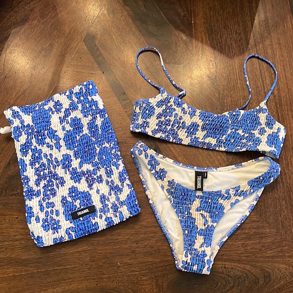 triangl swimwear Swim Triangl Blue And White Floral Bikini With